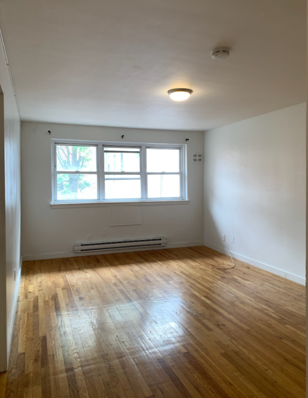 590 Bergen Ave #B - Photo 2 of 7