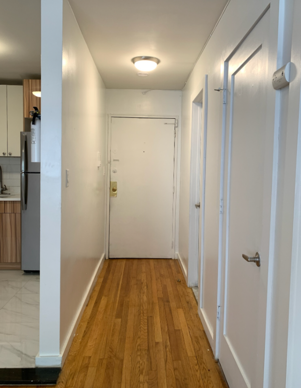 590 Bergen Ave #B - Photo 4 of 7