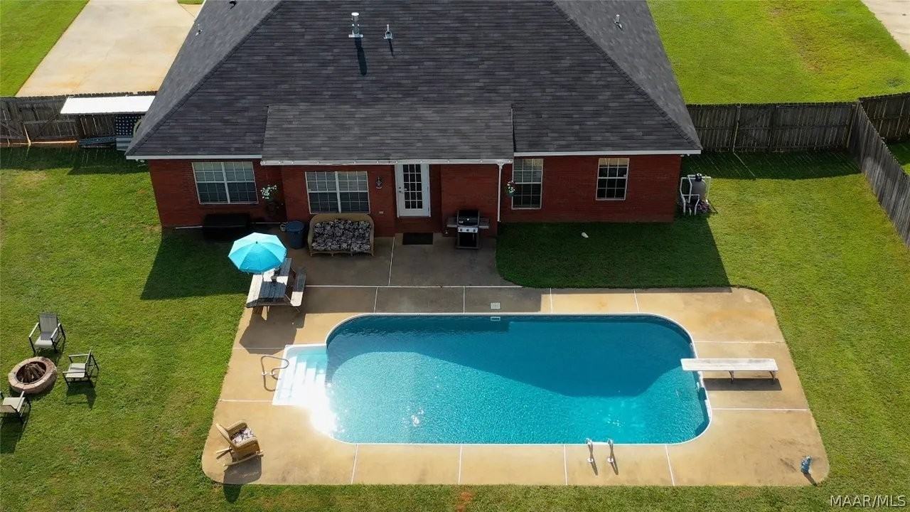201 Fountain Crest Dr - Photo 4 of 20