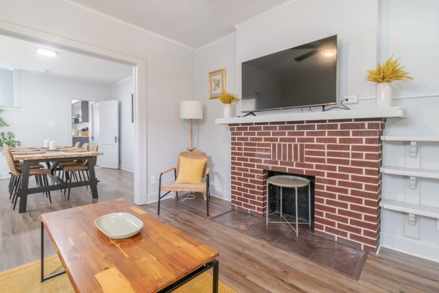 266 E Jenkins Ave #266 - Photo 3 of 19
