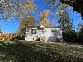 featured image of 44 Axley St