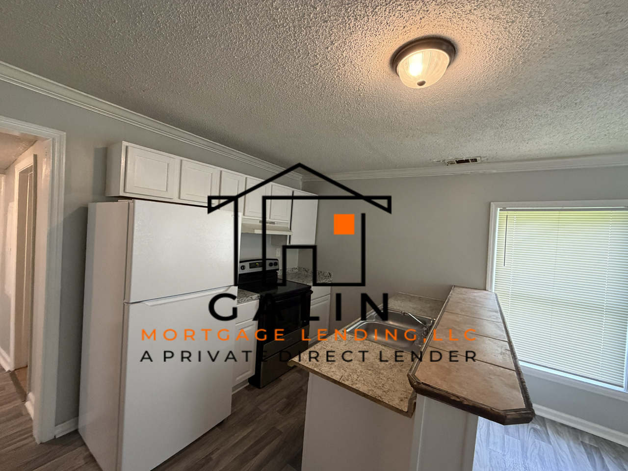 1619 Cornwall St - Photo 2 of 15