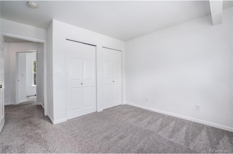 6320 W Byers Pl - Photo 5 of 15