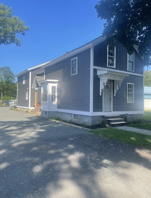 01085 Westfield Rd - Photo 2 of 2