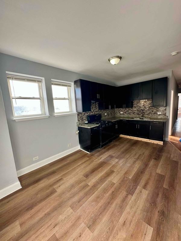 8037 S Paulina St #1 - Photo 6 of 12