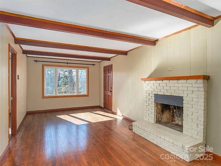 181 Kilgore Rd #A - Photo 3 of 9