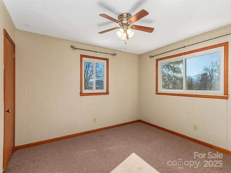 181 Kilgore Rd #A - Photo 7 of 9