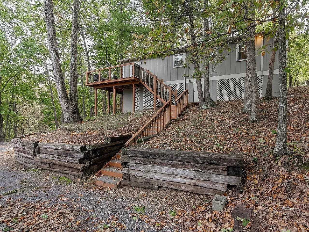 147 Cub Ln - Photo 3 of 12