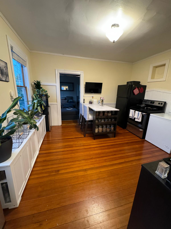 319 Friendship St #2 - Photo 7 of 8