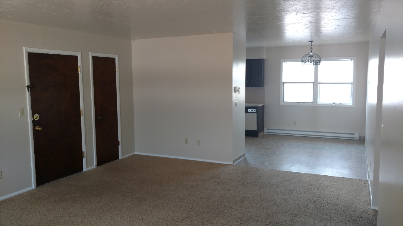 190 Moonlite Dr #5 - Photo 2 of 3