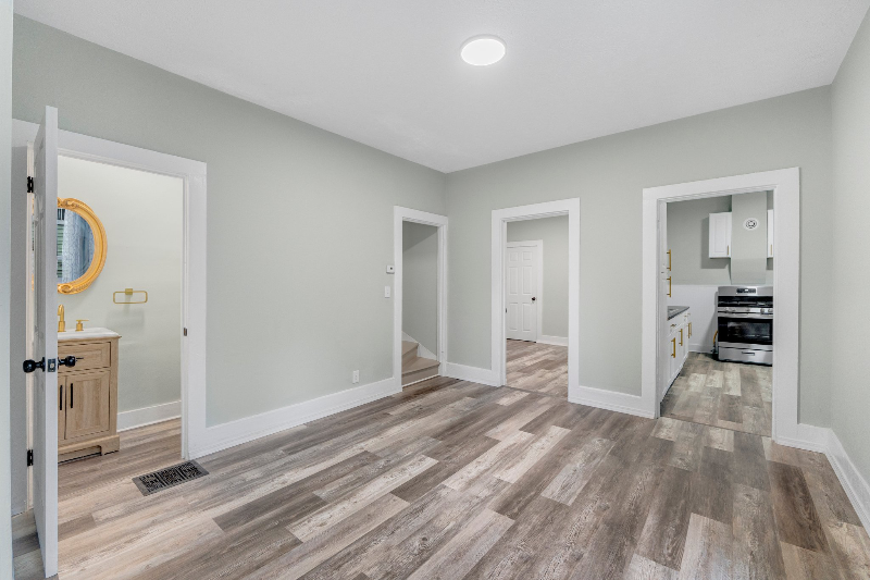 1409 Oakland St - Photo 5 of 17