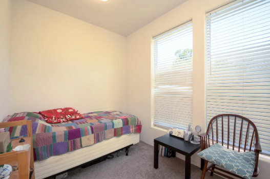 520 Pine Ave #5 - Photo 7 of 12