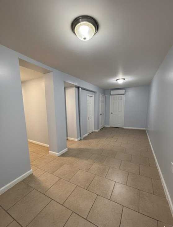 12009 Farmers Blvd - Photo 3 of 8