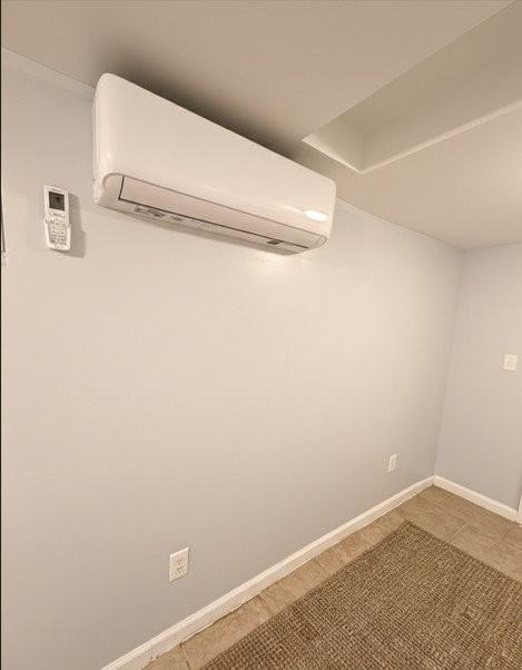 12009 Farmers Blvd - Photo 7 of 8