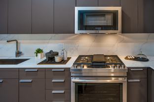 1217 N State Pkwy - Photo 1 of 1