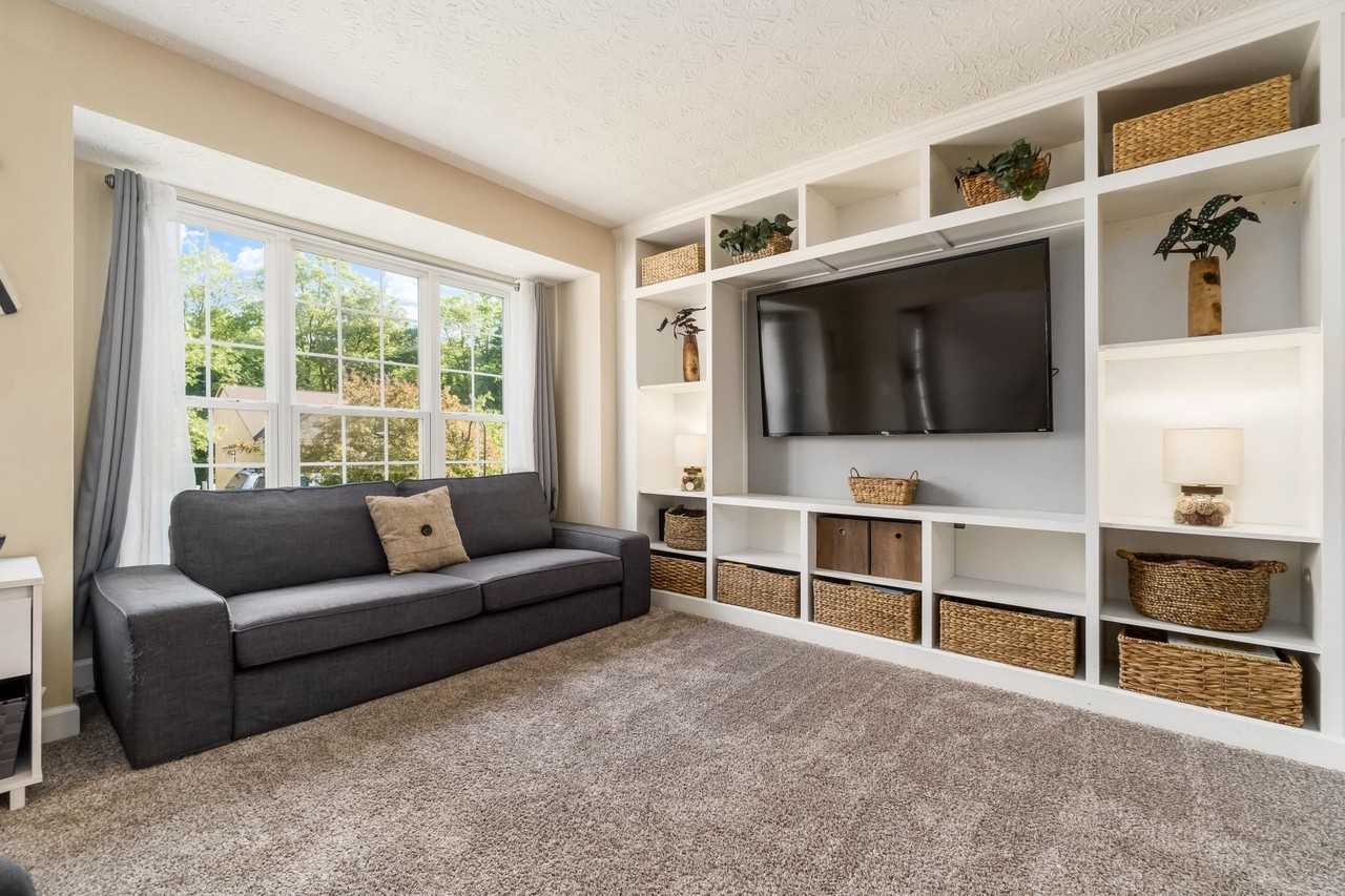 315 W Hull Dr - Photo 4 of 19