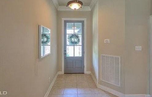 302 Haguewood Cir - Photo 3 of 19