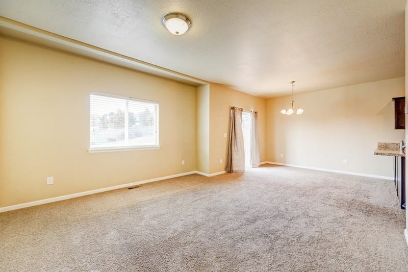 4299 N Cresthaven Ln - Photo 5 of 26