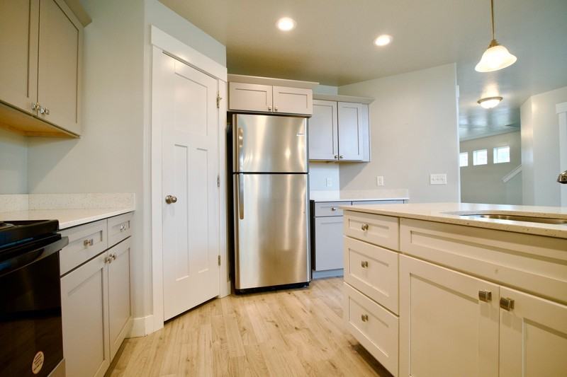 1758 W Stone Gate Dr - Photo 4 of 22