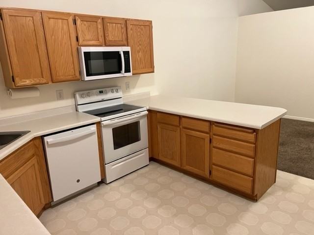 621 Hunter Way - Photo 6 of 16
