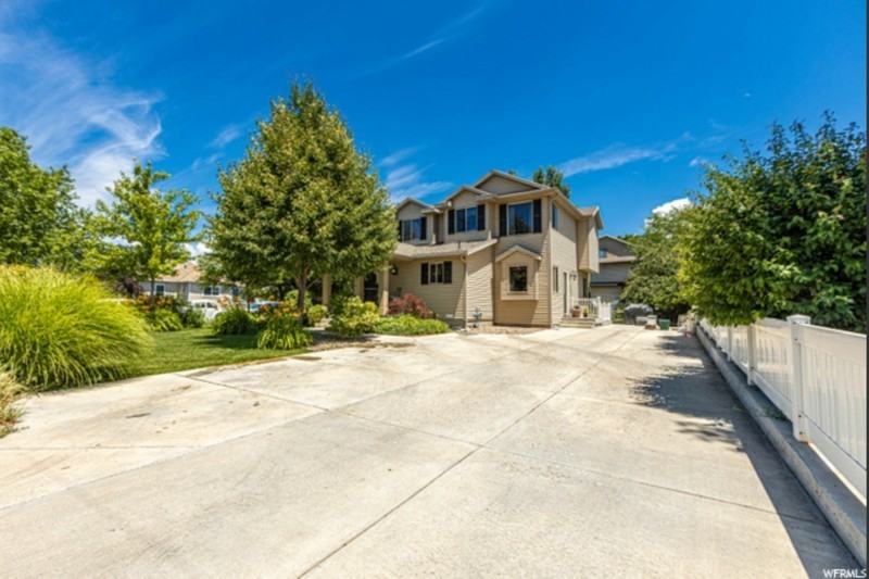 8475 Se - Photo 2 of 8