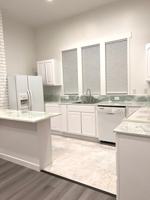 featured image of 1421 Wn #1