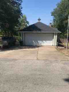 12421 Green Ridge Dr - Photo 3 of 11