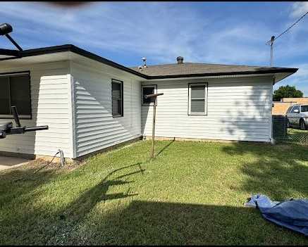 406 Ridge St - Photo 5 of 10