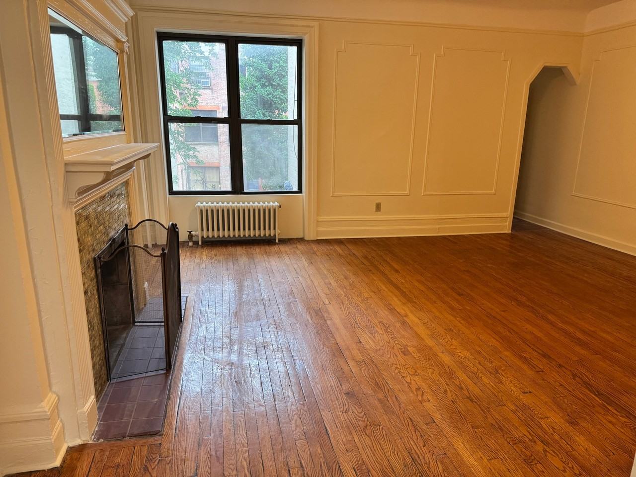 328 Westst #4B - Photo 2 of 10
