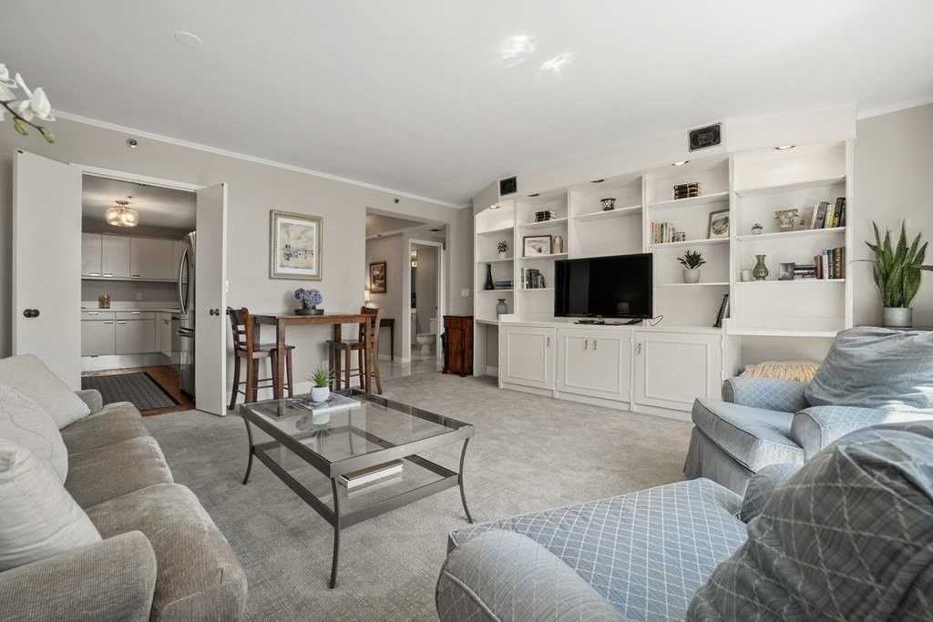 220 Boylston St #1114 - Photo 2 of 13