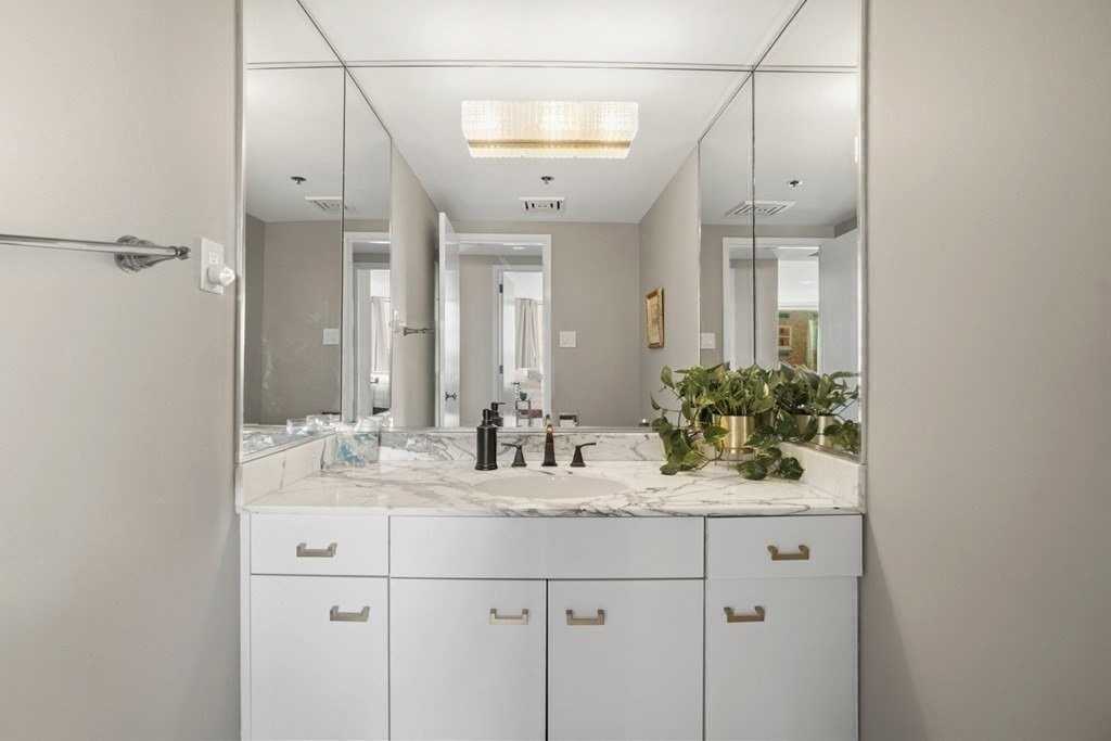 220 Boylston St #1114 - Photo 7 of 13