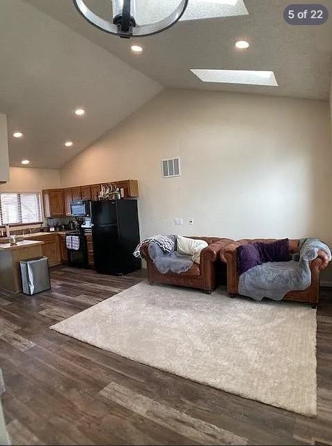 8773 Bellcove Cir - Photo 4 of 20