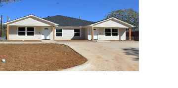 featured image of 911 E Lewis Dr #102