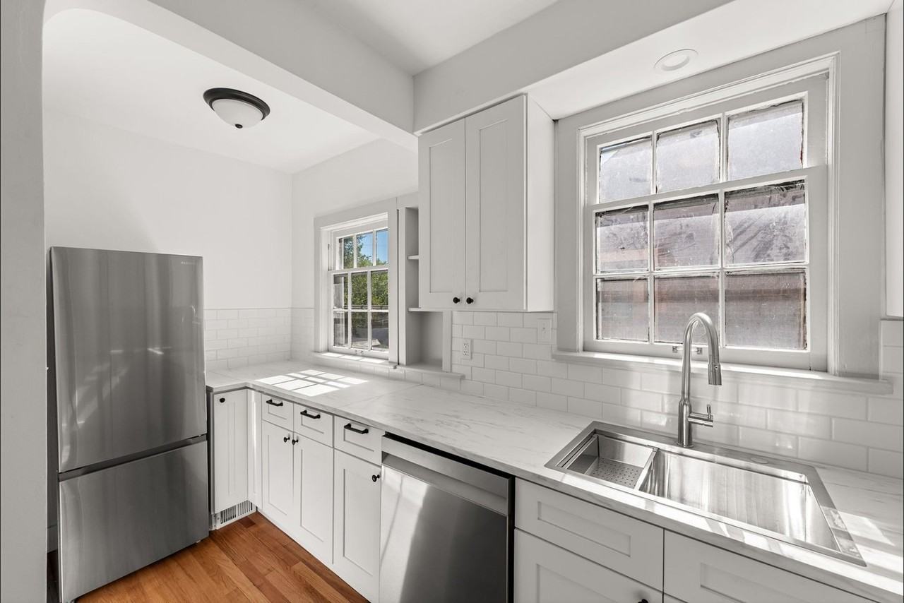 3707 Normandy Rd #2 - Photo 7 of 16