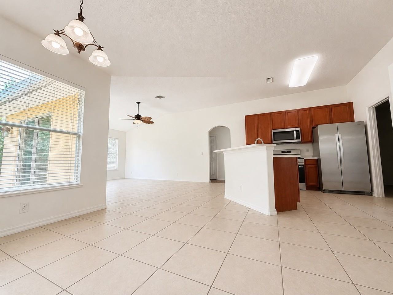 3371 Freedom Ave Sw - Photo 6 of 15