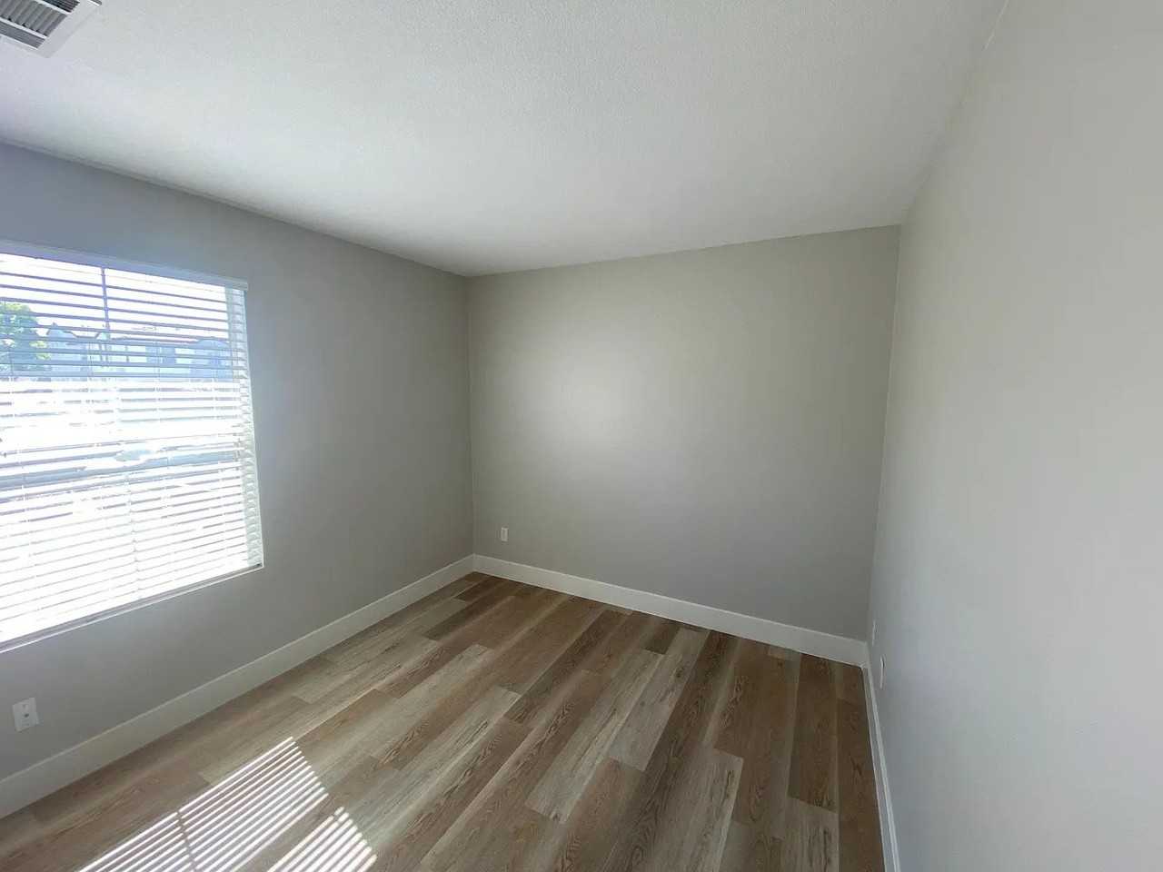 39224 Anchor Bay - Photo 7 of 13
