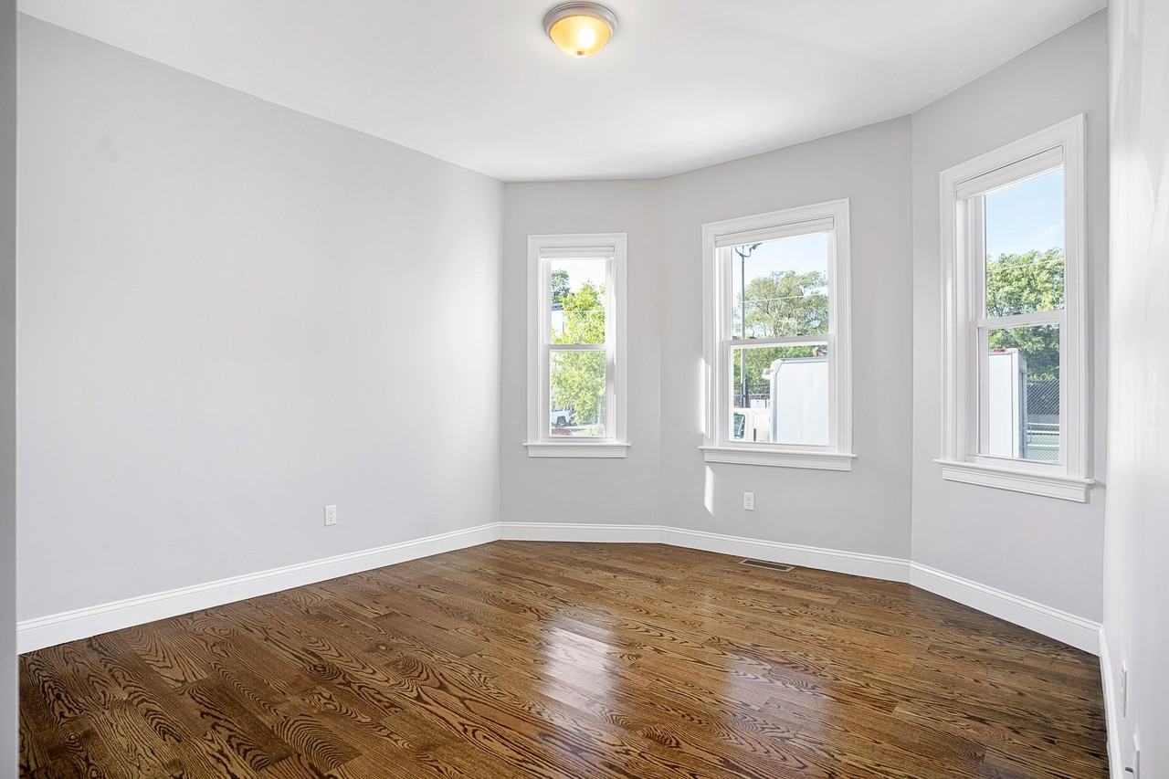 7 Carolina Ave #3C - Photo 6 of 14