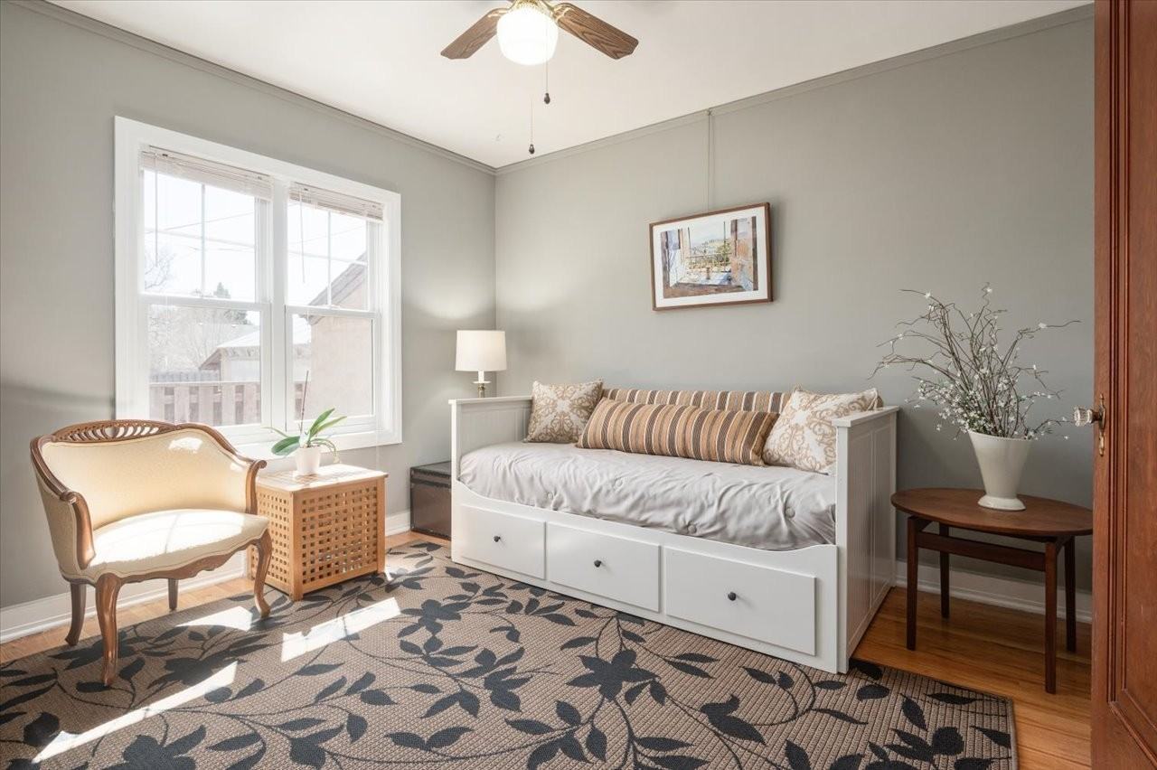 3622 Carey Ave - Photo 6 of 9