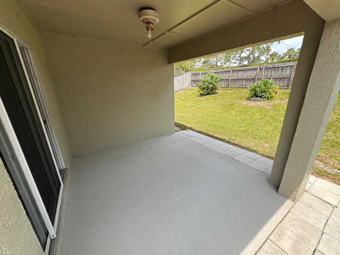 12550 Castlemain Trl - Photo 4 of 10