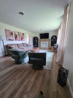 featured image of 119 Woodcrest Ln