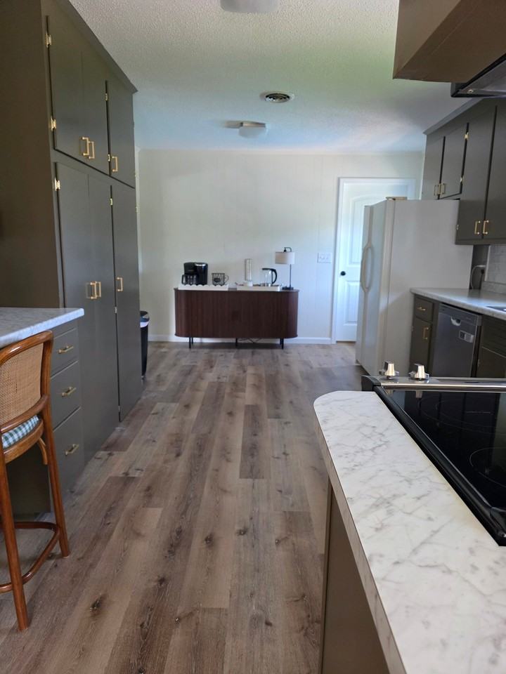 119 Woodcrest Ln - Photo 3 of 9