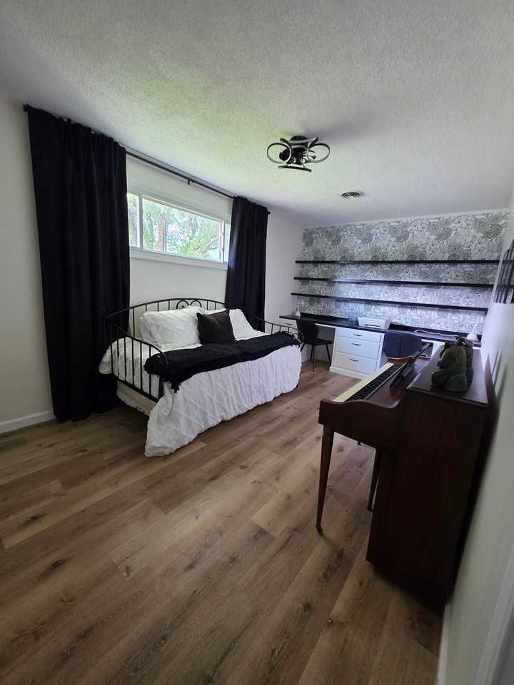 119 Woodcrest Ln - Photo 5 of 9