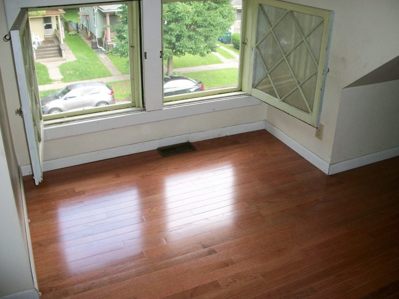 115 Vassar St #2 - Photo 3 of 10