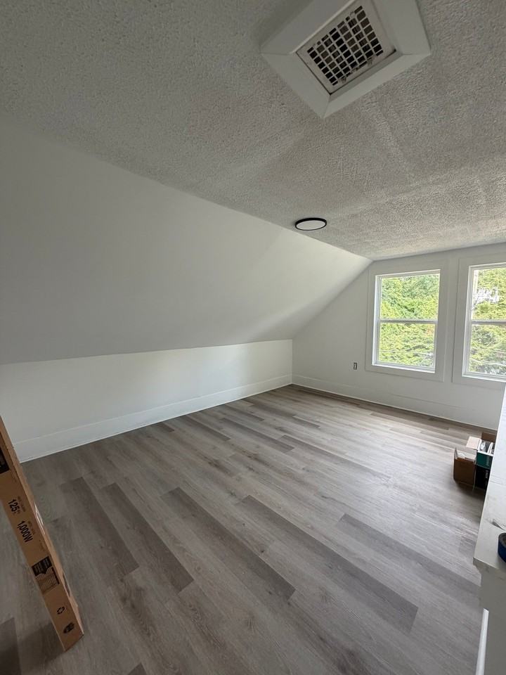 11699 Peckham St - Photo 5 of 11