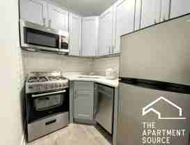 505 W Belmont Ave #4E - Photo 1 of 1
