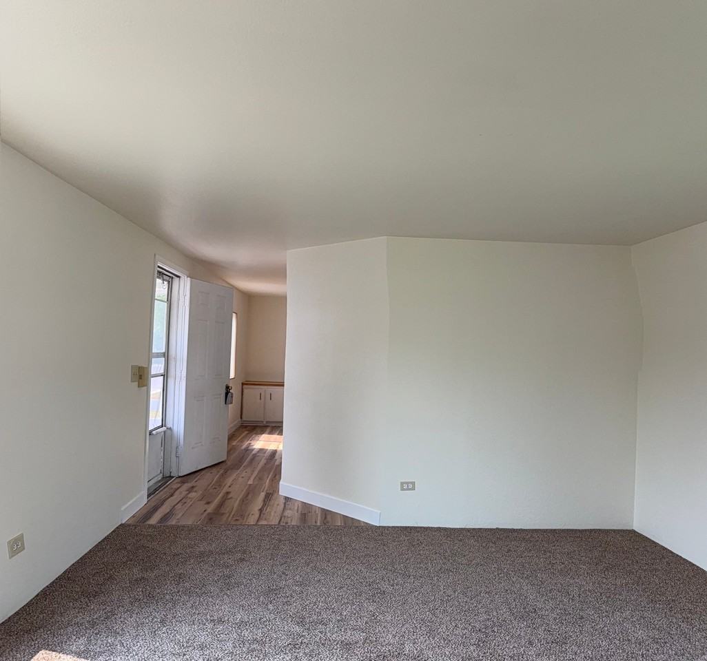 1840 Chestnut St - Photo 4 of 13