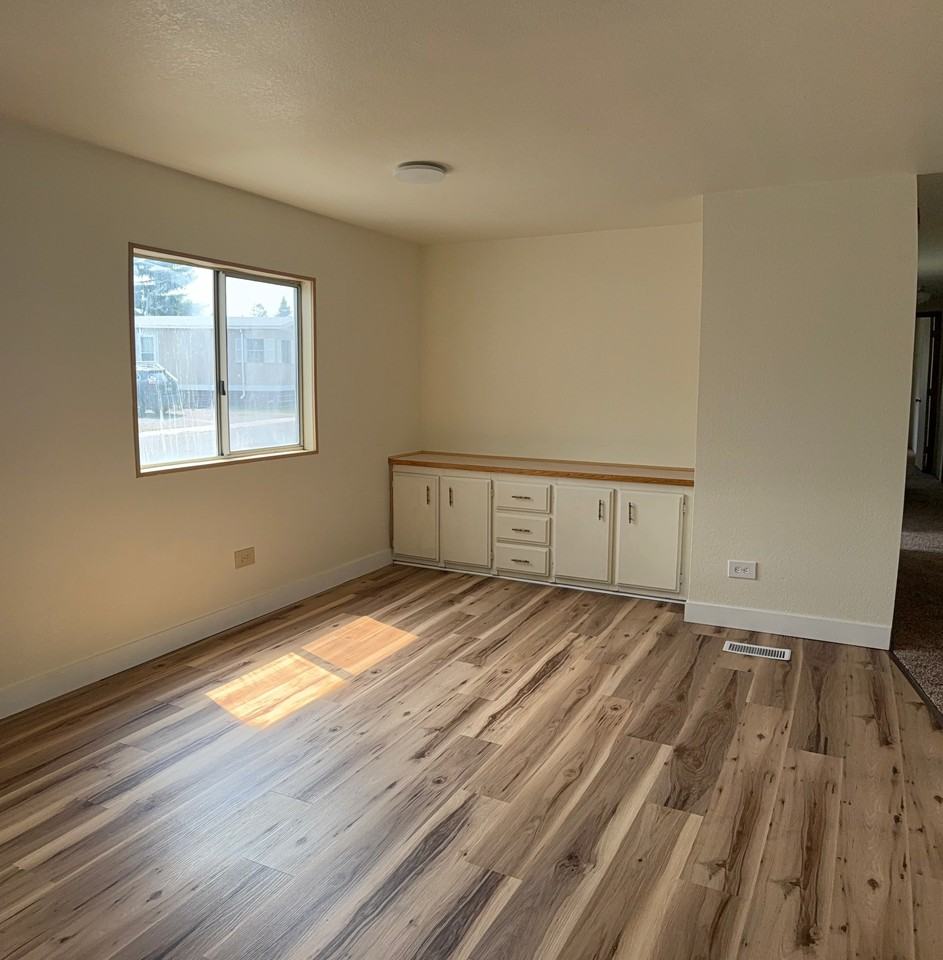 1840 Chestnut St - Photo 6 of 13