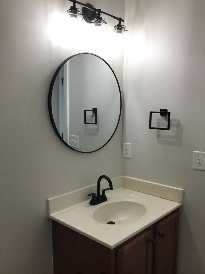 399 Randolph Dr - Photo 6 of 13
