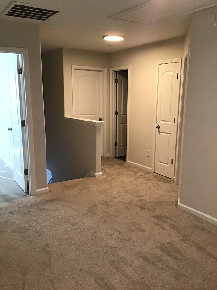 399 Randolph Dr - Photo 7 of 13