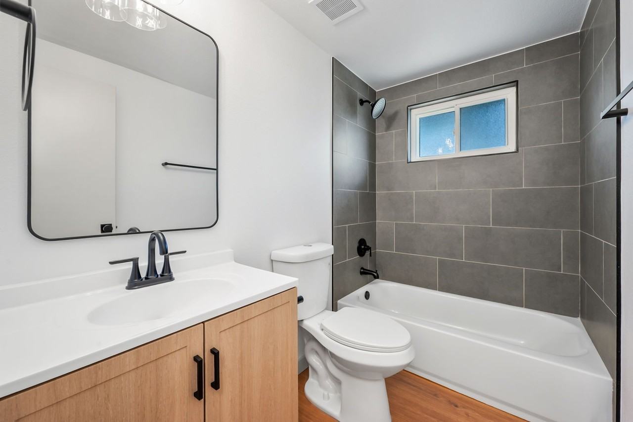 1641 Lashley St #1641 - Photo 6 of 15